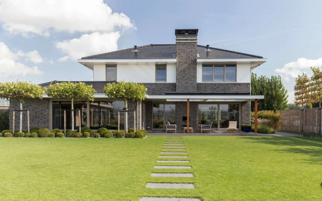 Statige modern-klassieke villa