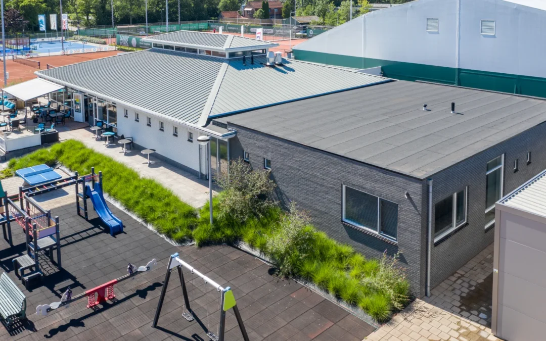Vernieuwing en uitbreiding tennisvereniging