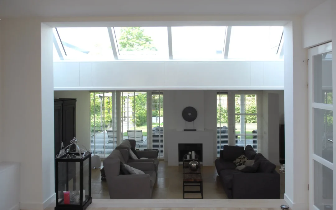 Verbouwing met aanbouw en veranda